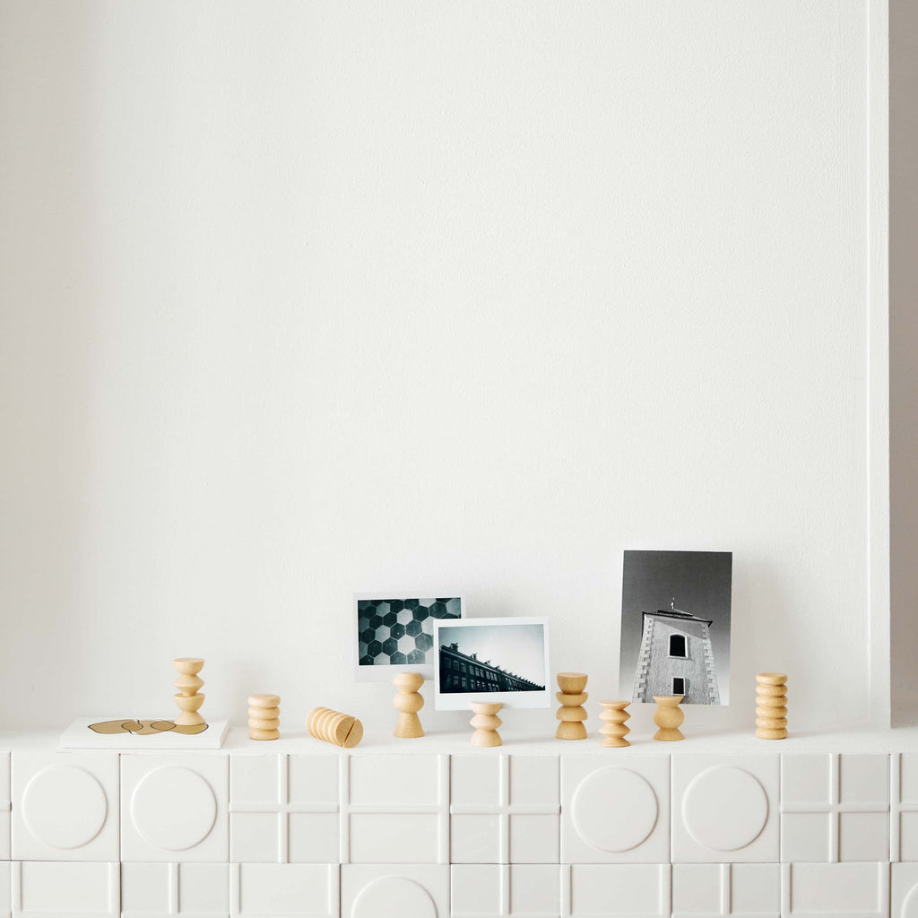 Totem Family – 10 Picture / Postcard Stands Set